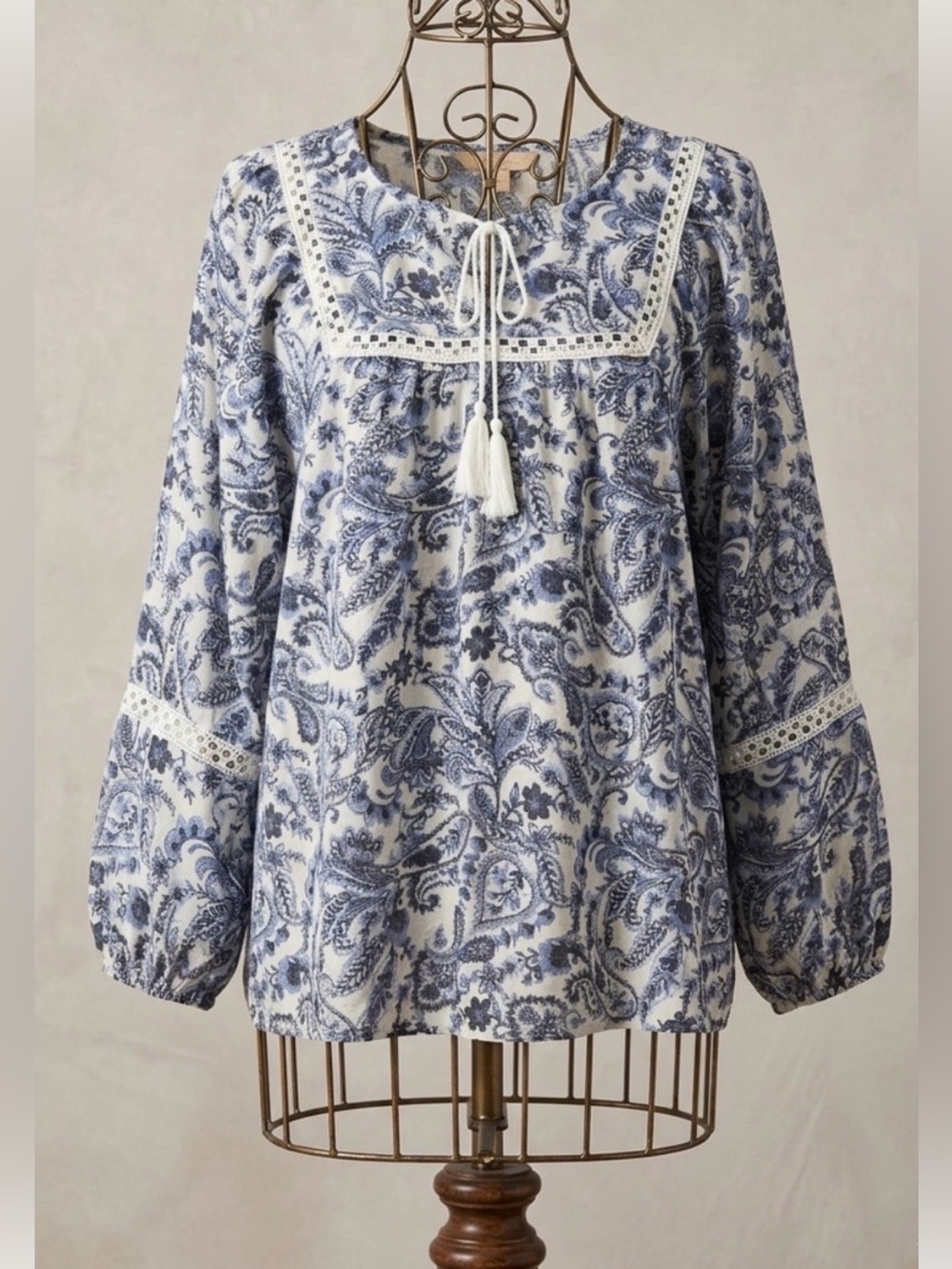 NWT Hope & Harlow Bohemian Blue Paisley Floral Blouse - Large